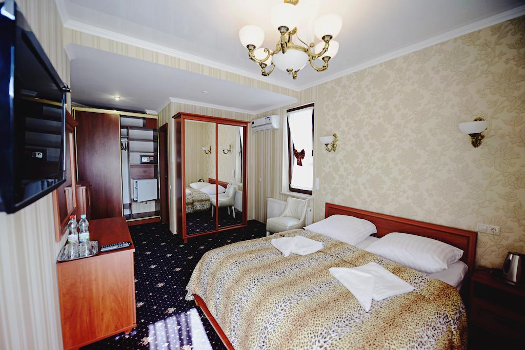 Hotel Afrodita Truskavets Oda fotoğraf