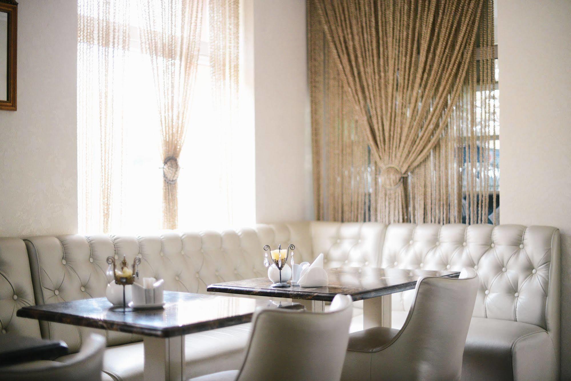 Hotel Afrodita Truskavets Dış mekan fotoğraf
